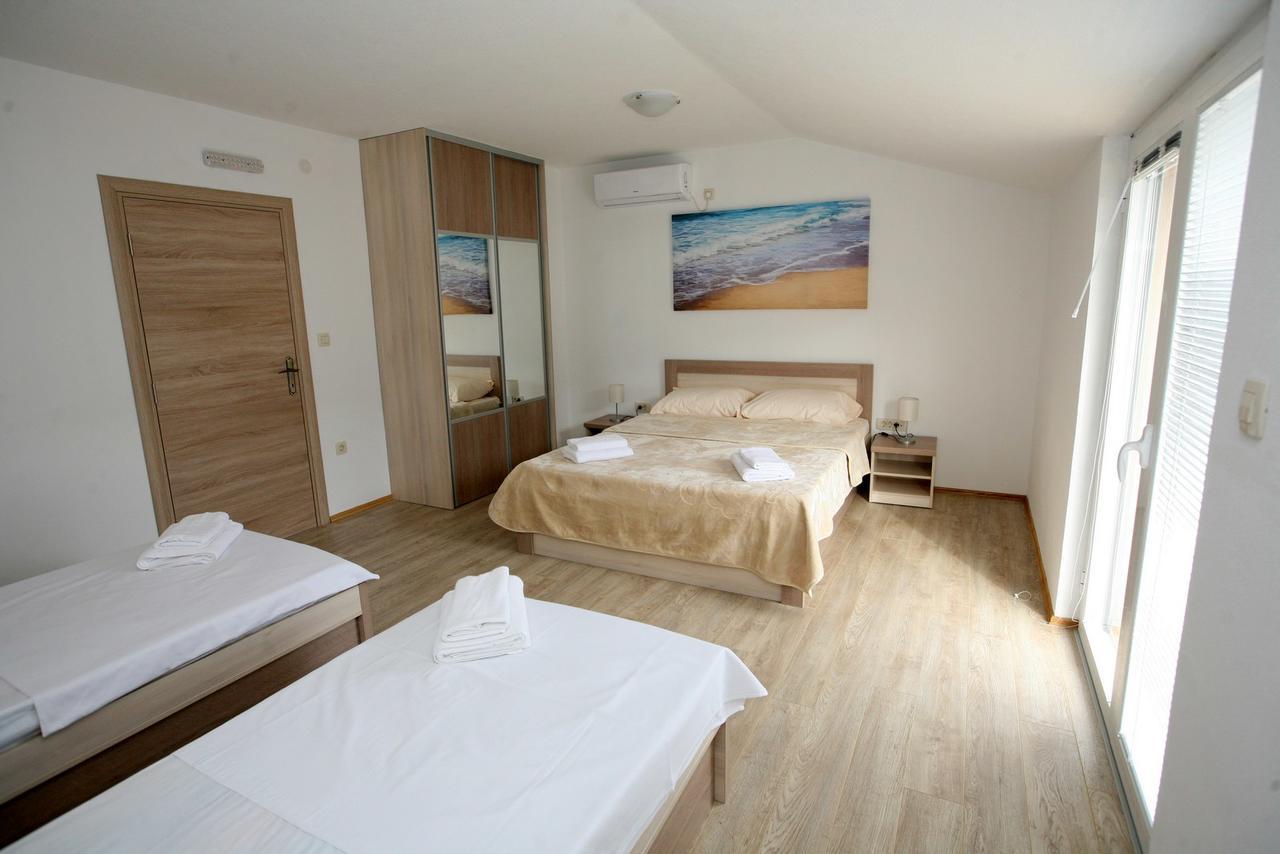 Ruza Apartments Котор Екстериор снимка