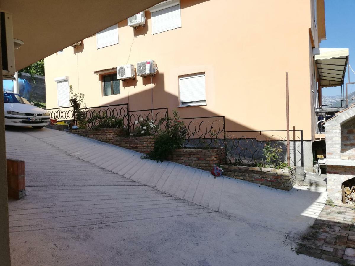 Ruza Apartments Котор Екстериор снимка
